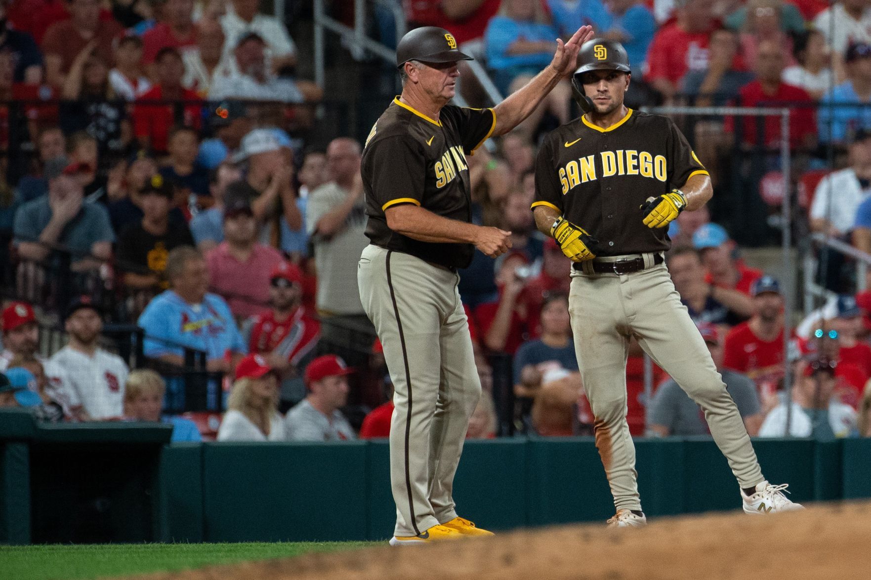 Cardinals take on Padres in second game at home